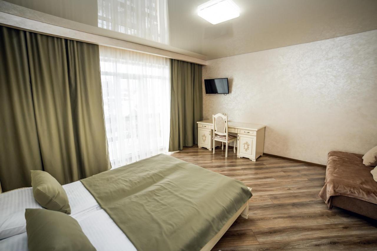 Hotel Августин Solochyn Exterior foto