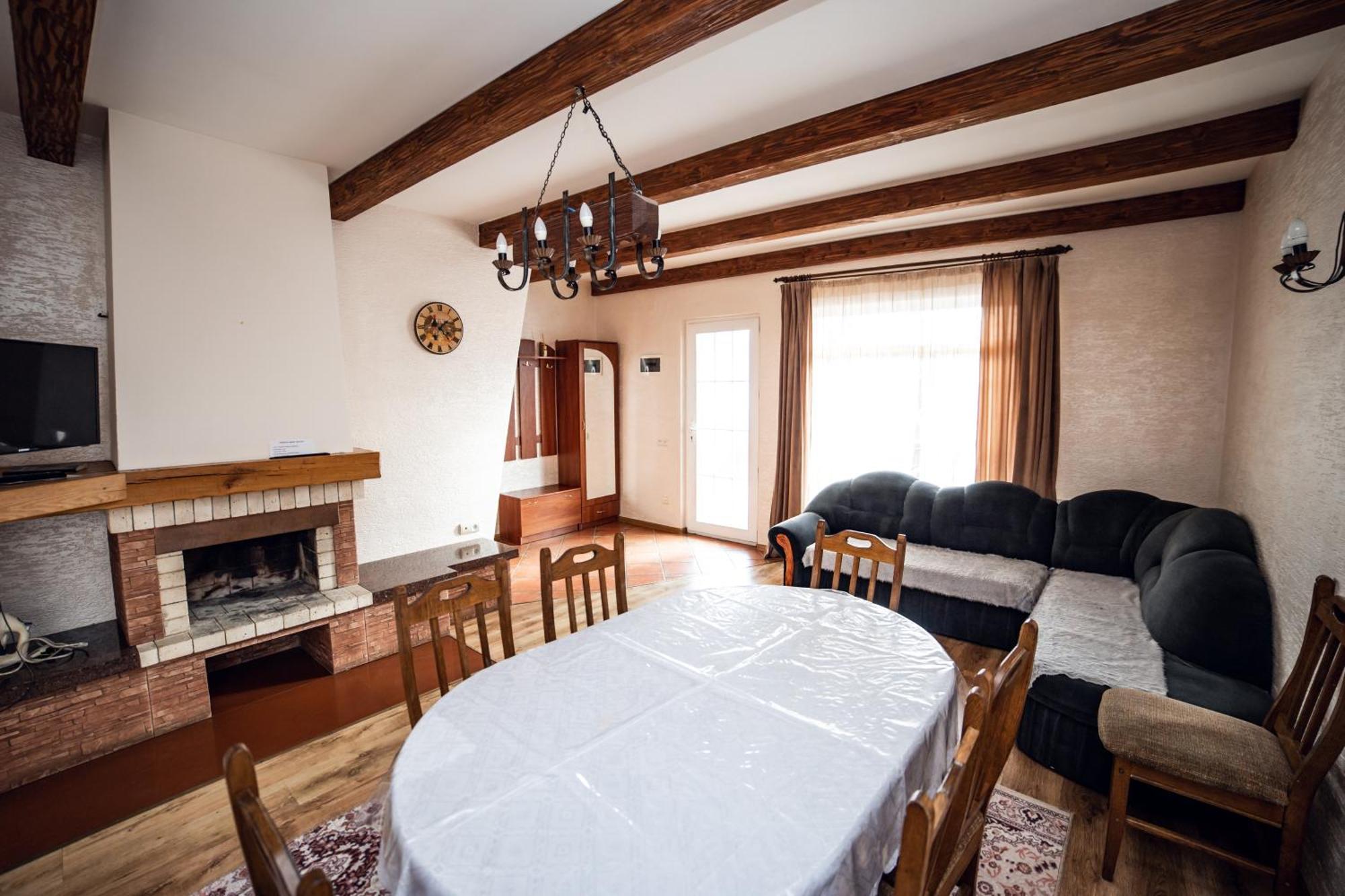 Hotel Августин Solochyn Habitación foto